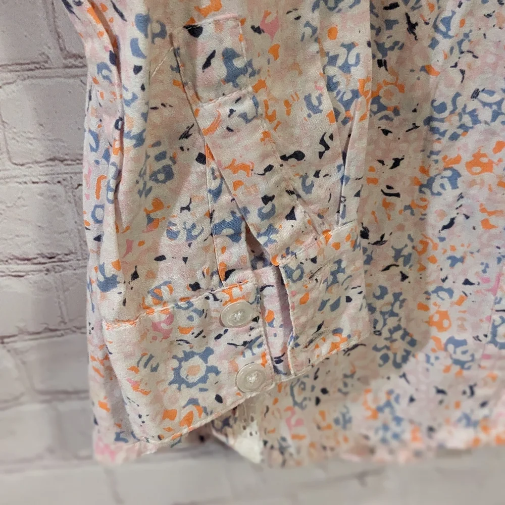 TA-BOOS Pastel Watercolor Concealed Button Ruffled Bodice Collared Blouse